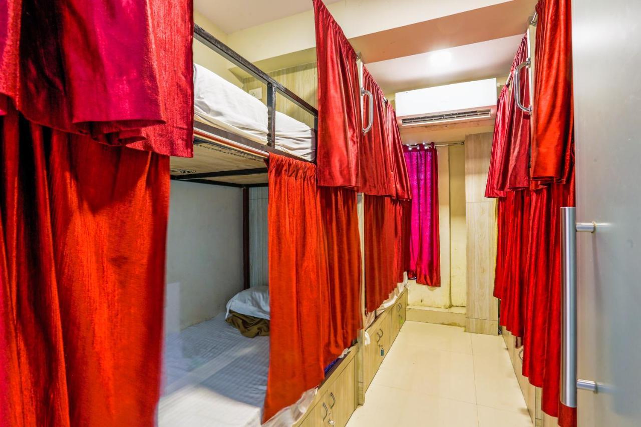 Bkc Corporate Hostel Ac Dormitory Mumbai  Buitenkant foto